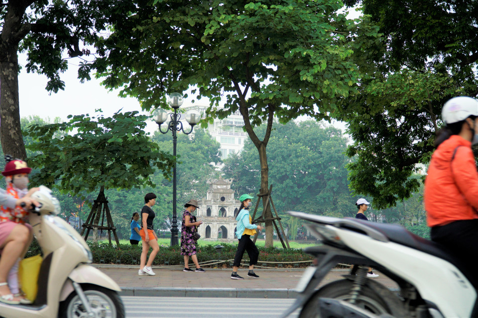 Nhiệt độ tại Hà Nội vào khoảng từ 22-26 độ. (Ảnh: Minh Hiếu/Vietnam+)