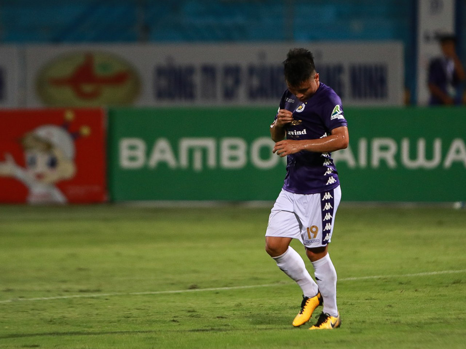 Rồi tiền vệ số 19 tự mình ghi bàn ở phút 25 sau thời gian dài im tiếng. (Ảnh: Hiển Nguyễn/Vietnam+)