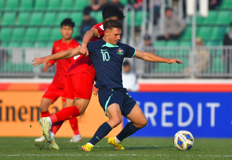 Nhờ chuẩn bị thể lực từ nhiều tháng trước giải đấu U20 châu Á, đoàn quân áo vàng sẵn sàng đua tốc, không ngại tranh chấp tay đôi với đối thủ. (Ảnh: AFC)