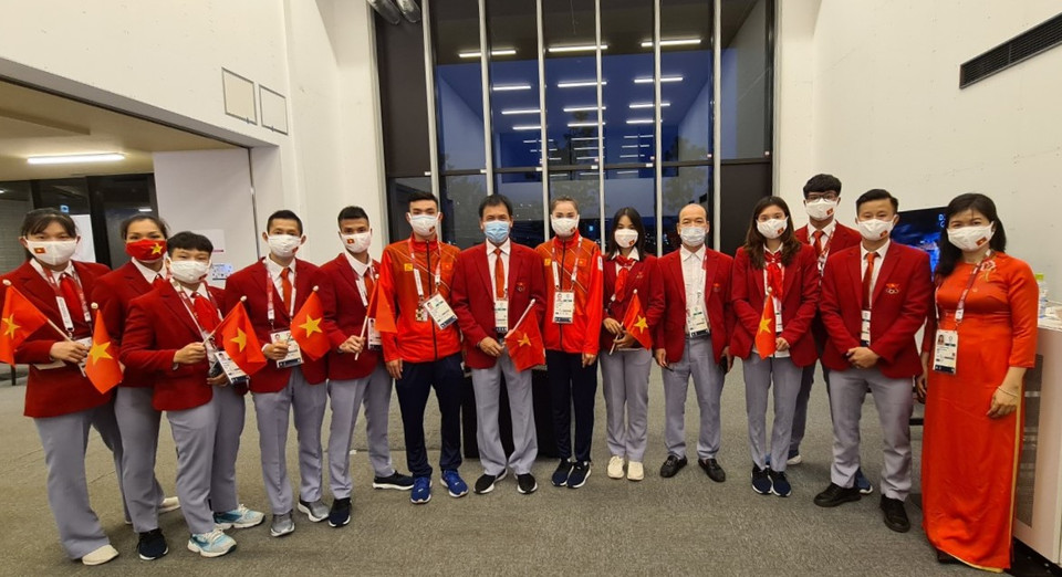 Nhằm tạo điều kiện cho nhiều vận động viên có thêm thời gian nghỉ ngơi để chuẩn bị thi đấu, Đoàn thể thao Việt Nam chỉ dự Lễ khai mạc Olympic Tokyo 2020 với 14 thành viên.