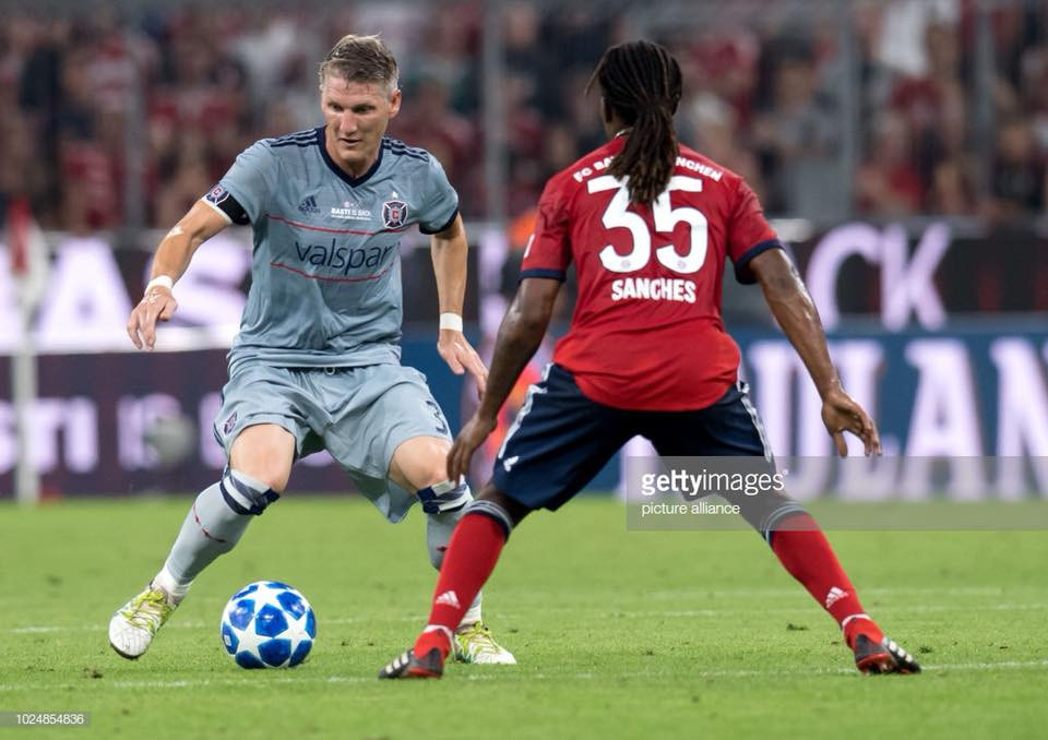 Trong màu áo Chicago Fire