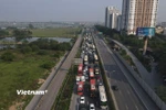Phương tiện lưu thông trên tuyến cao tốc Pháp Vân-Cầu Giẽ trở lại Thủ đô. (Ảnh: PV/Vietnam+)