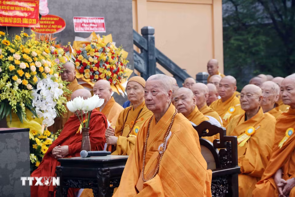Đại lão Hòa thượng Thích Trí Quảng, Pháp chủ Giáo hội Phật giáo Việt Nam quang lâm chứng minh Đại lễ. (Ảnh: Xuân Khu/TTXVN)