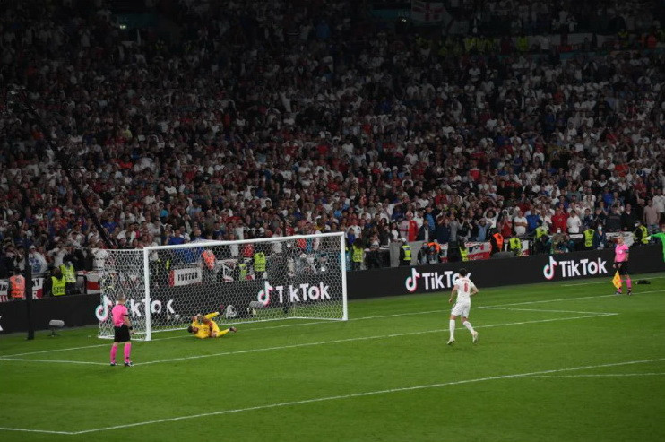 Ở màn 'đấu súng," Italy đã giành chiến thắng 3-2 đầy kịch tính. (Nguồn: UEFA)