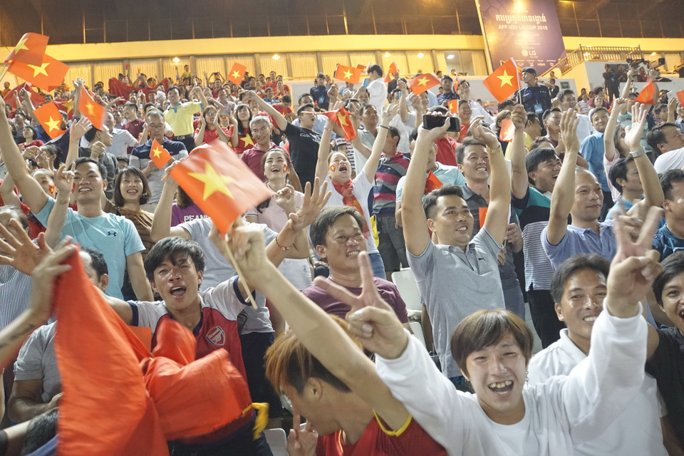 Niềm vui của các cổ động viên.