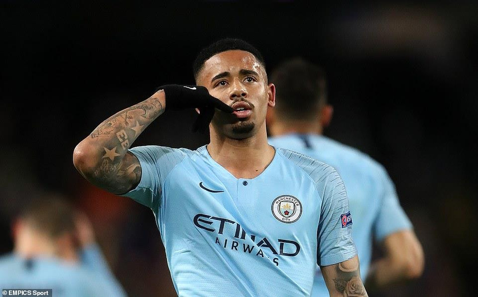 Phút 84, Jesus sút xa ghi bàn ấn định chiến tắng 7-0 cho Man City ở lượt về.