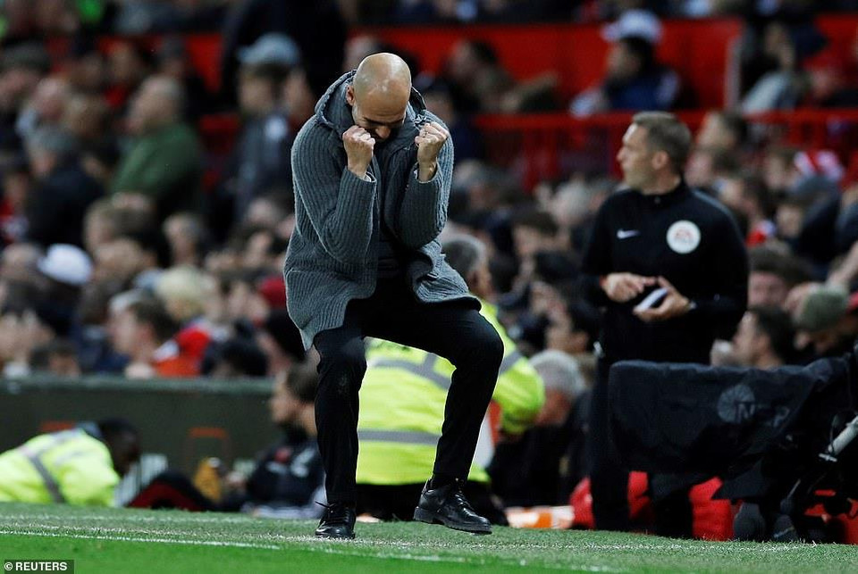 Đoàn quân của Pep hiện đang có 89 điểm, nhiều hơn The Kop đúng 1 điểm.