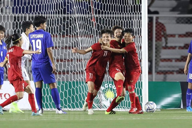 Ngay phút thứ 2 của hiệp phụ, Việt Nam đã tạo nên bất ngờ khi có bàn thắng phá vỡ thế cân bằng... (Ảnh: Vietnam+)