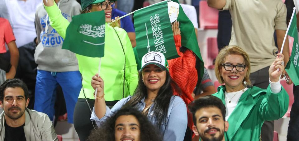 Cổ động viên Saudi Arabia có mặt trận khán đài. (Nguồn: AFC)