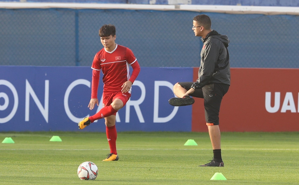 Quang Hải sẽ phải nỗ lực hết mình trước một đối thủ đẳng cấp cao như Nhật Bản. (Ảnh: Hoàng Linh/TTXVN)