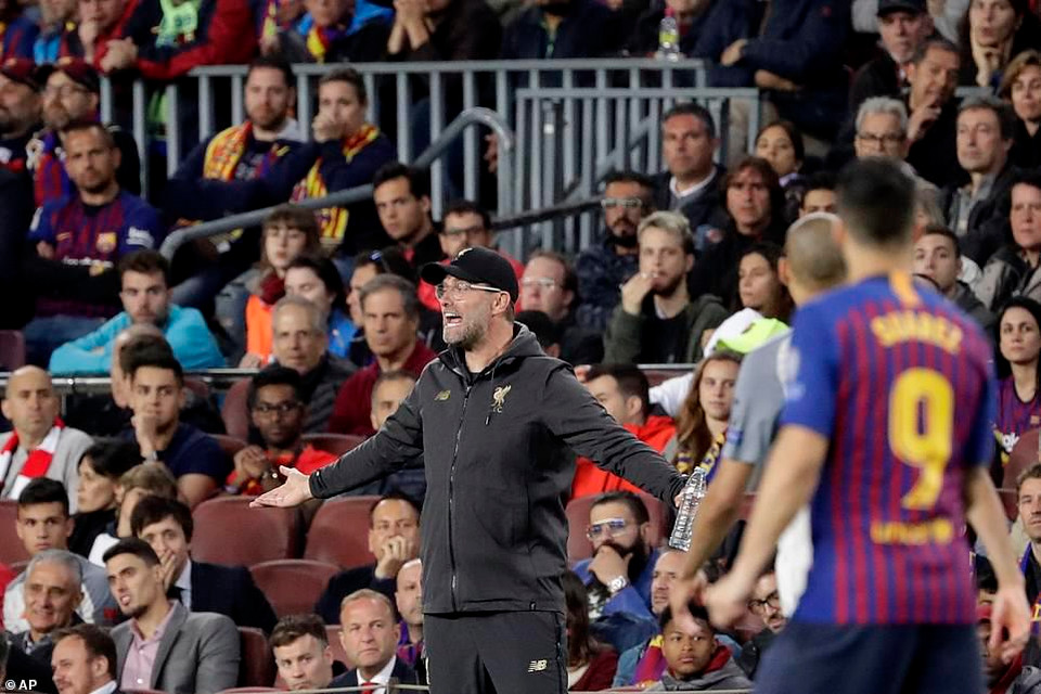 Juergen Klopp chắc cũng không thể ngờ đội bóng của ông lại thảm bại đến như vậy.