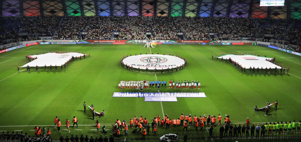 Sân Al-Maktoum cũng là nơi diễn ra trận tranh ngôi đầu bảng D giữa Iran và Iran, hai đội bóng đã đánh bại Việt Nam ở vòng bảng.