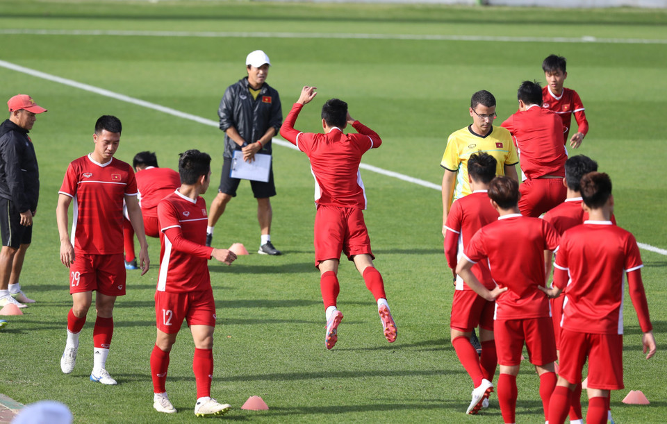 Bài tập tăng sức bật (Ảnh: Hoàng Linh/TTXVN)