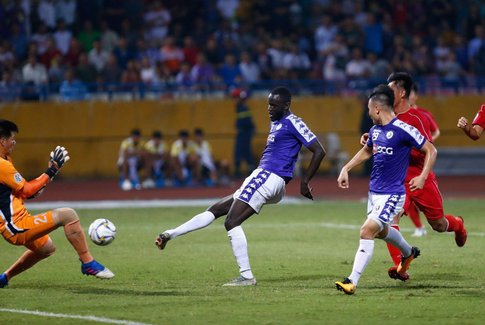 ...nhưng tiếc rằng Omar và đồng đội đã không thể có thêm bàn thắng nào trong trận đấu này. (Ảnh: Trọng Đạt/TTXVN)