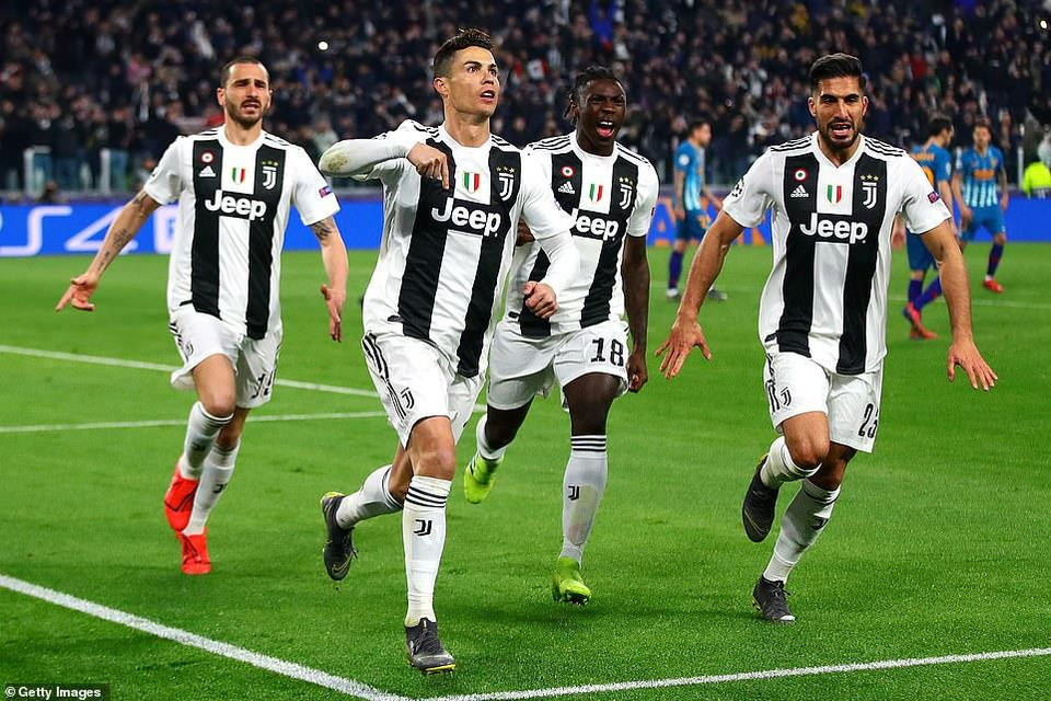 ...đồng thời giúp Juventus hoàn tất cú ngược dòng với chiến thắng chung cuộc 3-2 để giành vé vào tứ kết Champions League.