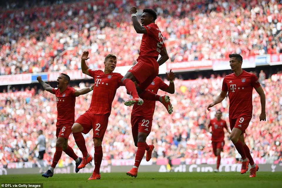 Đây là lần thứ 7 liên tiếp Hùm xám đăng quang, và là danh hiệu Bundesliga thứ 29 trong lịch sử đội bóng.