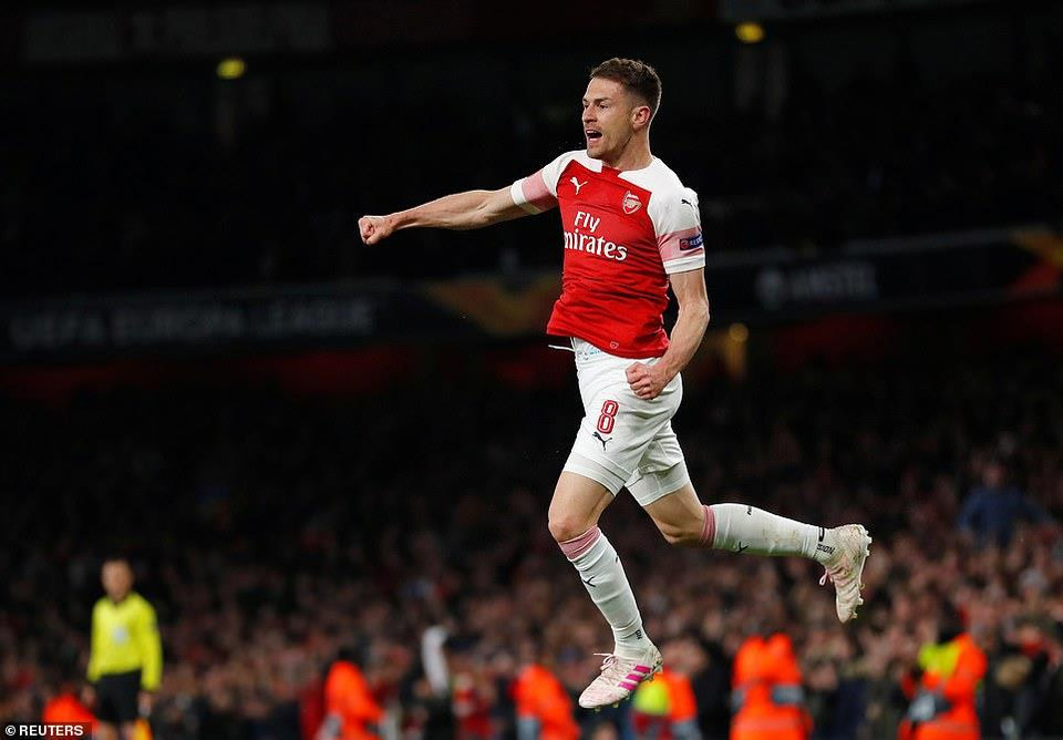 Aaron Ramsey là người mở đầu cho chiến thắng của Pháo thủ.