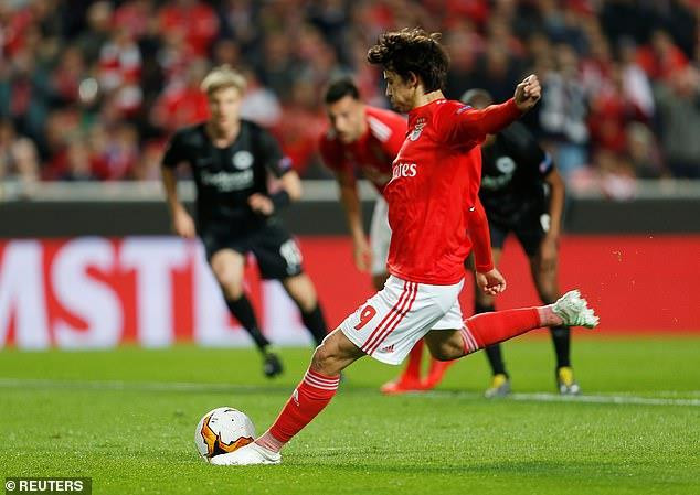 Ở trận đấu còn lại, cầu thủ trẻ 19 tuổi Joao Felix đã có ngày thi đấu ấn tượng...