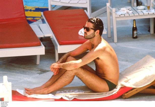 Giây phút thư giãn của George Michael vào năm 1991​ (Nguồn: mirror)