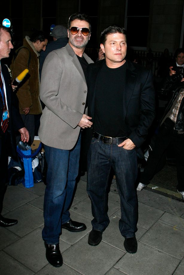George Michael và Kenny Goss vào năm 2008. (Nguồn: Mirror)