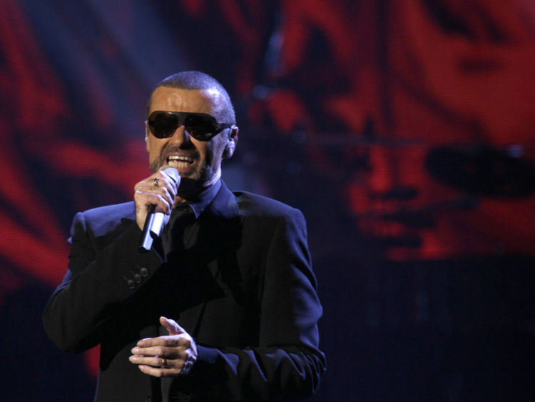 George Michael biểu diễn vào năm 2011. (Nguồn: Daily Mail)