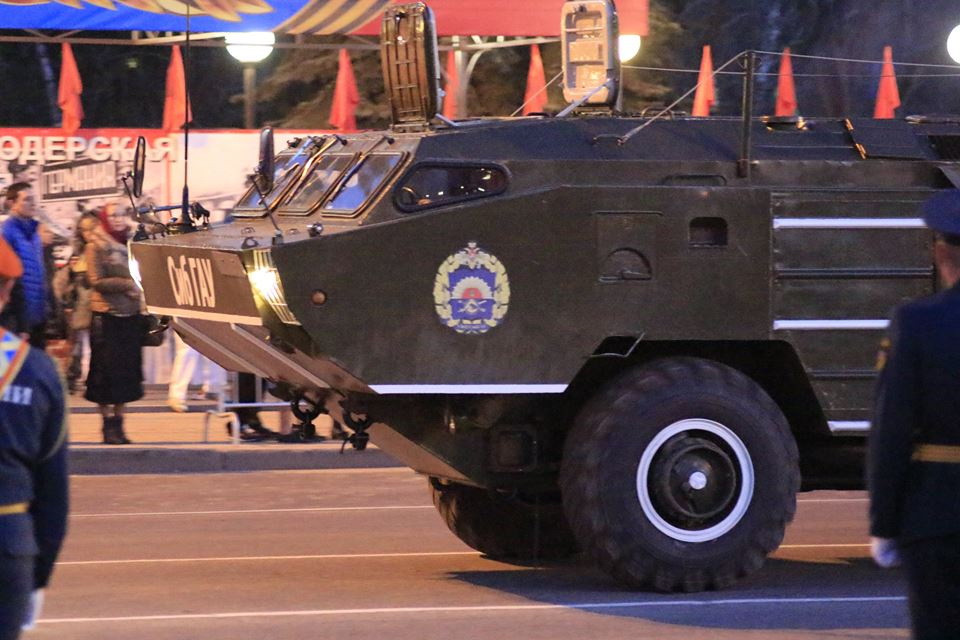 Xe chở đạn tên lửa TochkaU sẽ tham gia diễu hành. (Ảnh: Trần Hiếu/Vietnam+)