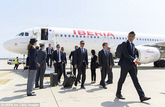 Các cầu thủ Real Madrid tỏ ra khá thoải mái.