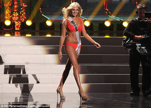 Hoa hậu Bỉ 2013, Noemie Happart bạn gái của Yannick Carrasco - tiền vệ đội tuyển Bỉ) (Nguồn: DM)