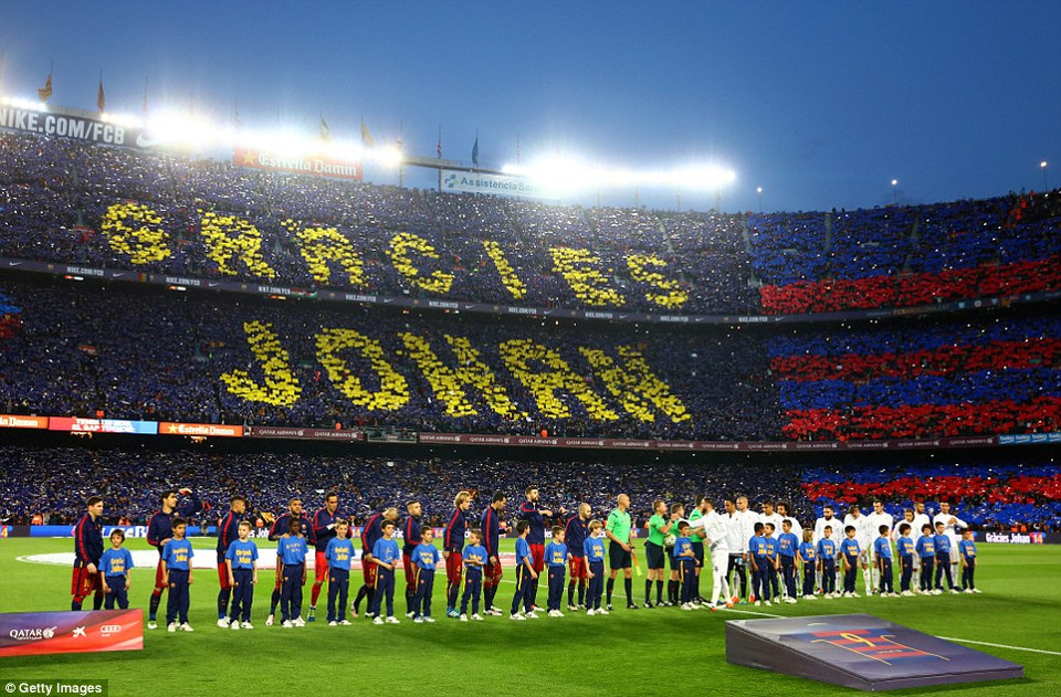 Hình ảnh đáng nhới Nou Camp trước khi trận El Clasico thứ 264 diễn ra.