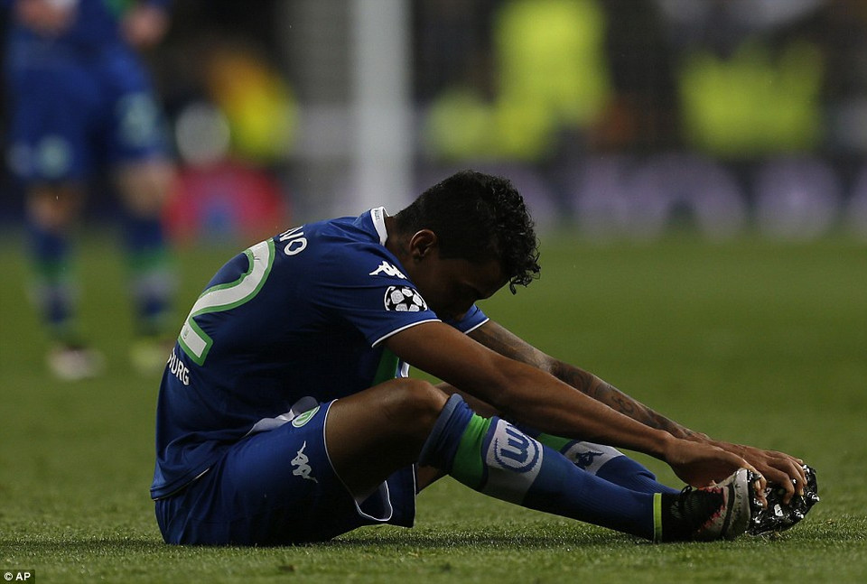 Trước ngược Real, Wolfsburg tỏ ra buồn bã.