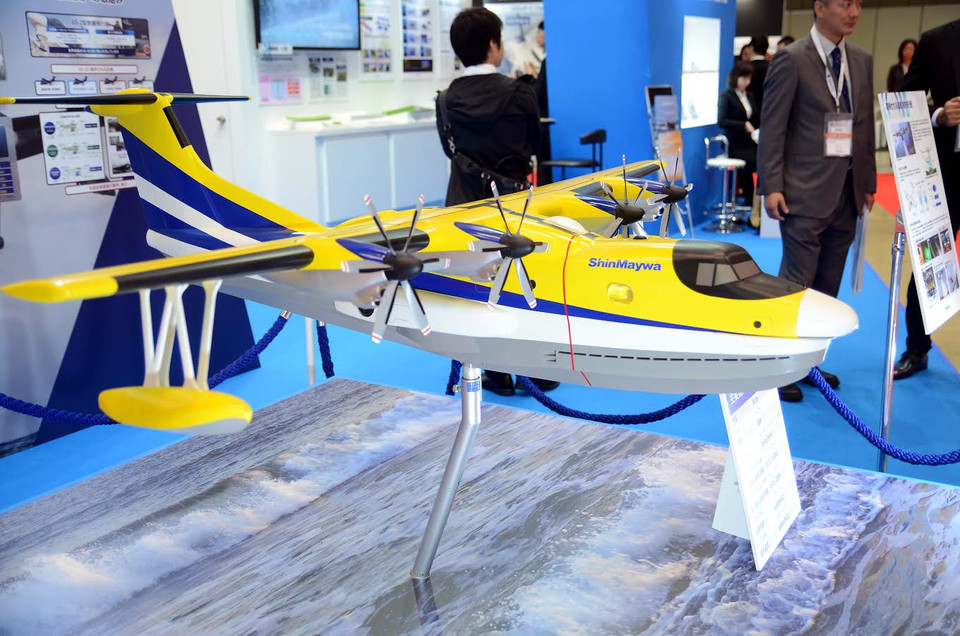 Mô hình thủy phi cơ của ShinMaywa. (Ảnh: Thanh Hữu-Nguyễn Tuyến/Vietnam+)