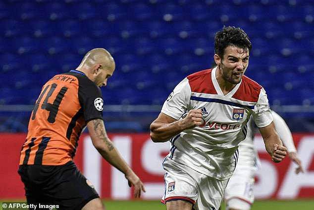 Tuy nhiên, Lyon đã vùng lên mạnh mẽ...