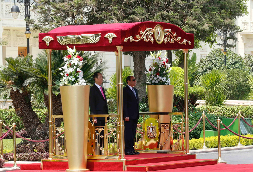 Tổng thống Ai Cập Abdel Fattah Al Sisi và Chủ tịch nước Trần Đại Quang. (Ảnh: Nhan Sáng/TTXVN)