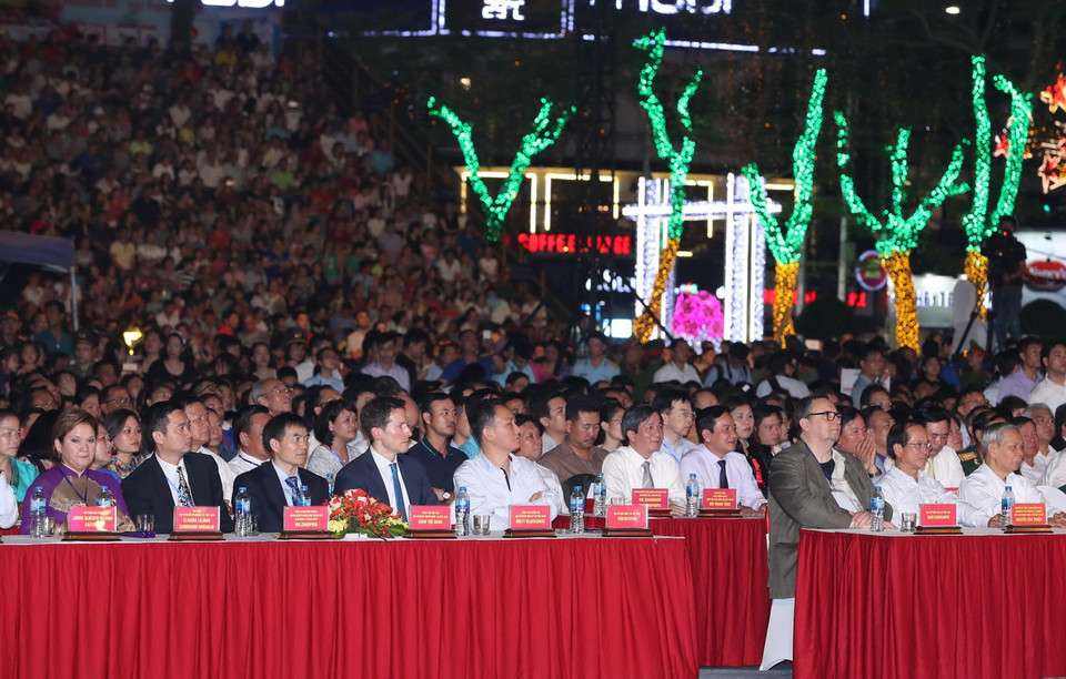 Đại biểu tham dự buổi lễ. (Ảnh: Thống Nhất/TTXVN)