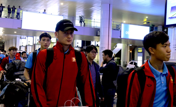 Tối 30/10, đội tuyển Việt Nam đã đáp chuyến bay về đến Hà Nội sau chuyến tập huấn 12 ngày tại Paju (Hàn Quốc), để chuẩn bị khâu cuối cùng trước khi bước vào AFF Suzuki Cup 2018. (Nguồn: VFF)