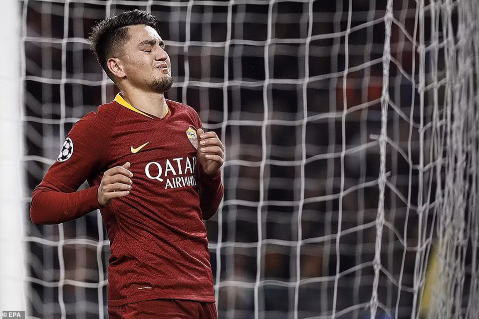 AS Roma thua trận, nhưng vẫn giành tấm vé đi tiếp còn lại của bảng G.