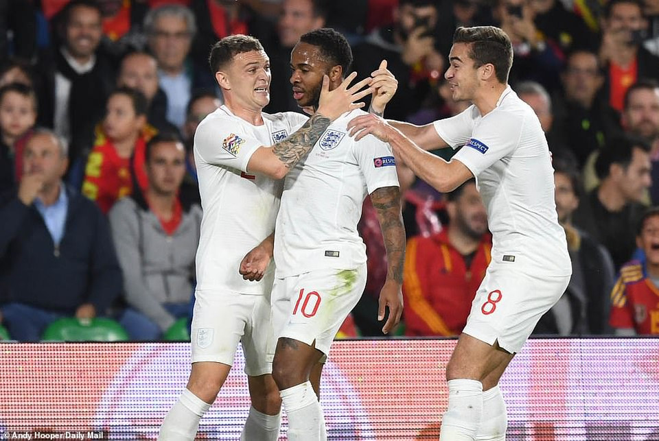 Sterling (số 10) đã có màn trình diễn quá ấn tượng.