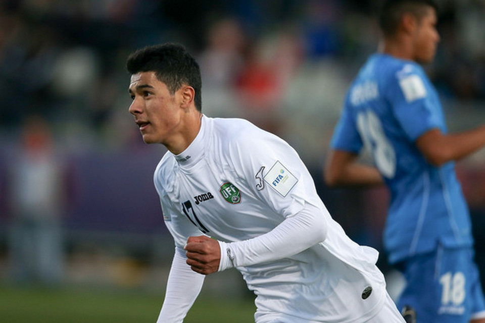 Dostonbek Khamdamov - Uzbekistan. (Nguồn: Zimbio)