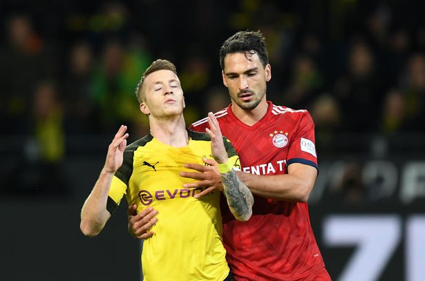 ...và kèm theo đó là sự tiếc nuối của các cầu thủ.