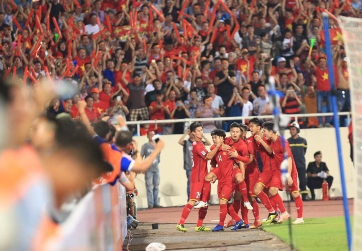 ...và đã nhanh chóng có bàn thắng mở tỷ số 1-0 ở ngay phút 11. (Ảnh: Trọng Đạt/TTXVN)