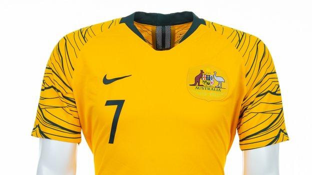 Áo đấu đội tuyển Australia - bảng C.