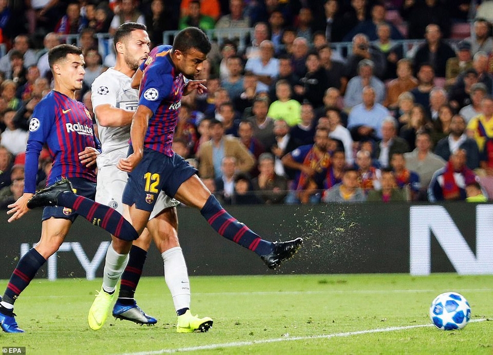 Bởi những Rafinha...