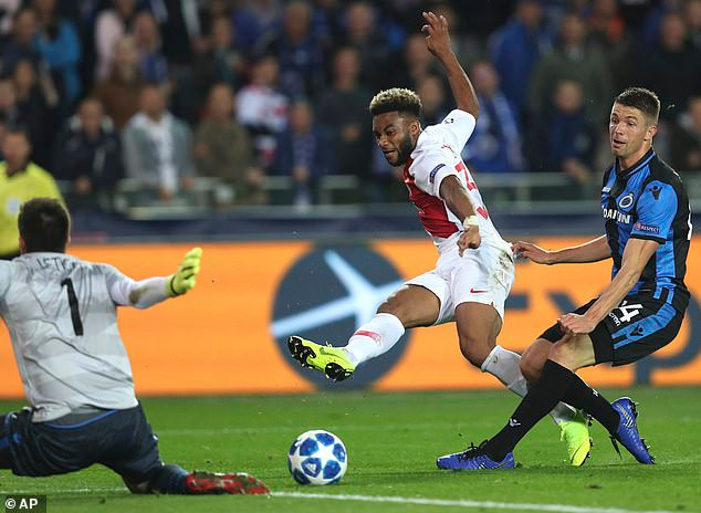 Ở trận đấu cùng bảng, Monaco có khởi đầu thuận lợi bằng bàn thắng mở tỷ số của Moussa Sylla ở phút 31.