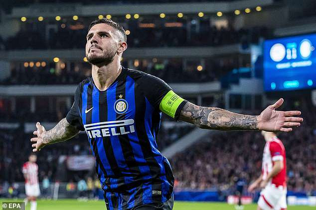 Ở trận đấu cùng bảng, Mauro Icardi đã sắm vai người hùng...