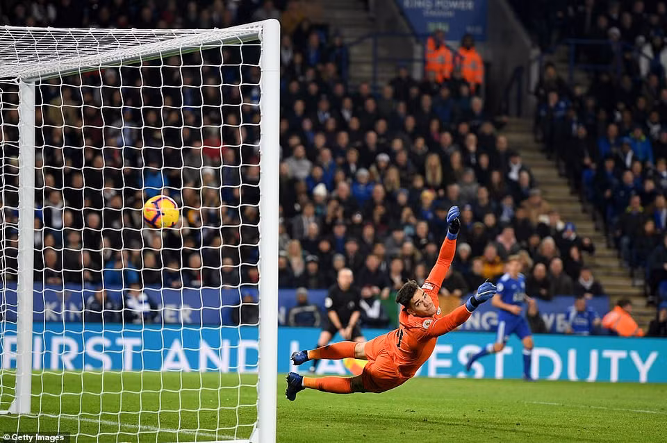 ...khi để thua Leicester City 1-2.