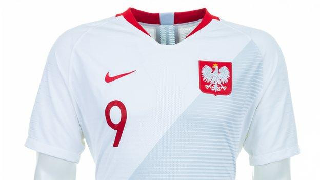 Áo đấu đội tuyển Ba Lan - bảng H.