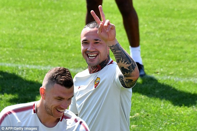 Để chuẩn bị cho trận đấu với Liverpool, các cầu thủ AS Roma đang rất tích cực tập luyện.