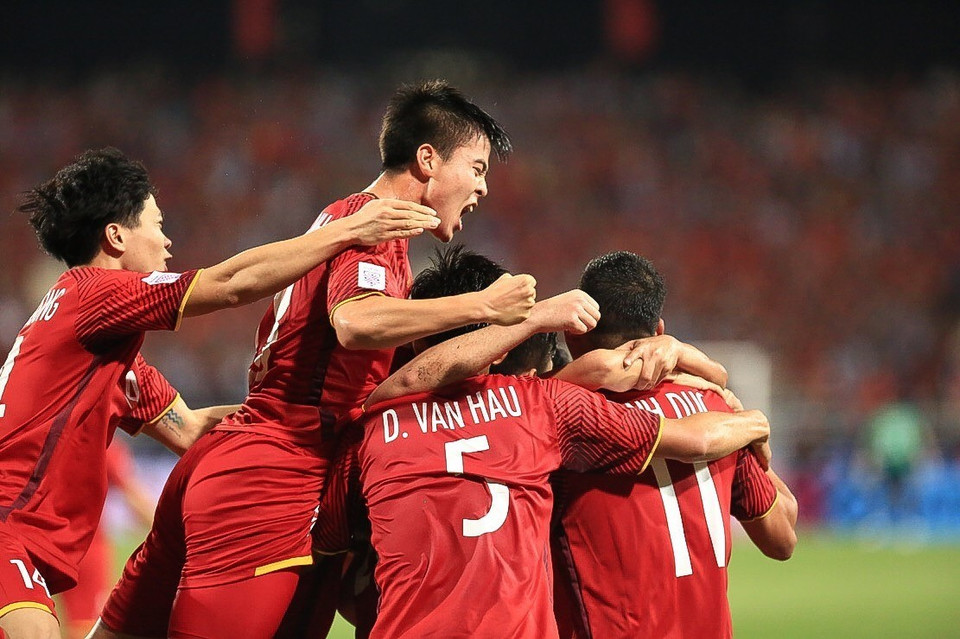 Công Phượng và Anh Đức đã thay nhau lập công để giúp Việt Nam đánh bại Malaysia 2-0 ở trận cầu tâm điểm bảng A giải AFF Suzuki Cup 2018. (Ảnh: Trọng Đạt/TTXVN)