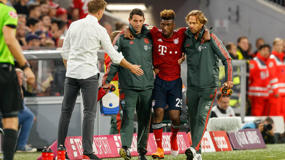 Coman phải trải qua phẫu thuật và sẽ ngồi ngoài trong một vài tuần. (Nguồn: fcb.de)