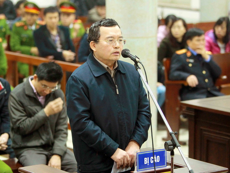 Bị cáo Nguyễn Quốc Khánh xin Hội đồng xét xử cho được hưởng lượng khoan hồng của pháp luật (Ảnh: An Đăng/TTXVN)